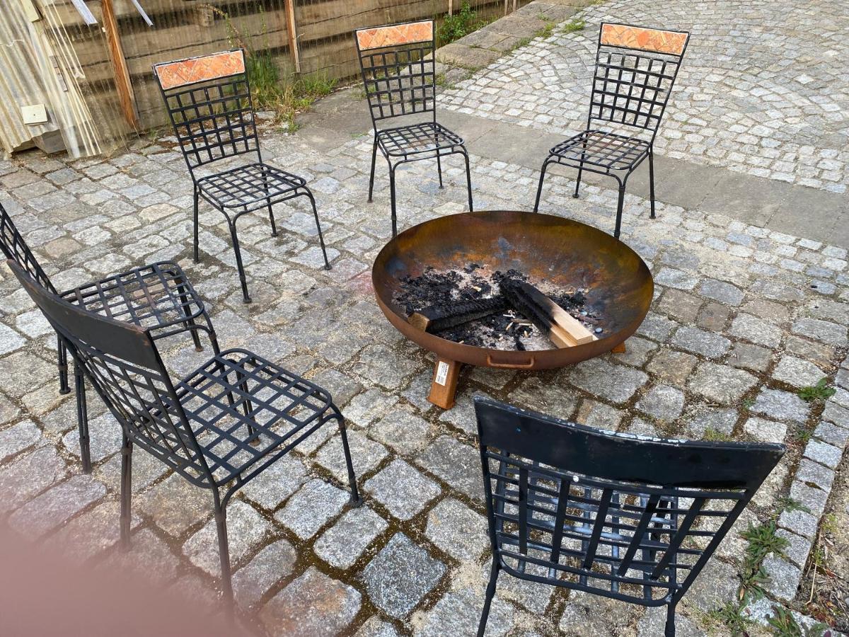Ferienwohnung Wachstube Mit 3 Schlafraeumen Im Rittergut Leppersdorf Wachau Esterno foto