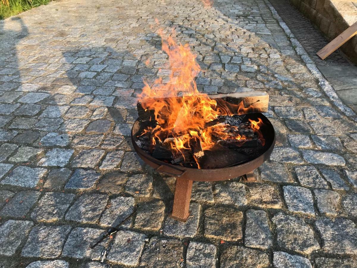 Ferienwohnung Wachstube Mit 3 Schlafraeumen Im Rittergut Leppersdorf Wachau Esterno foto